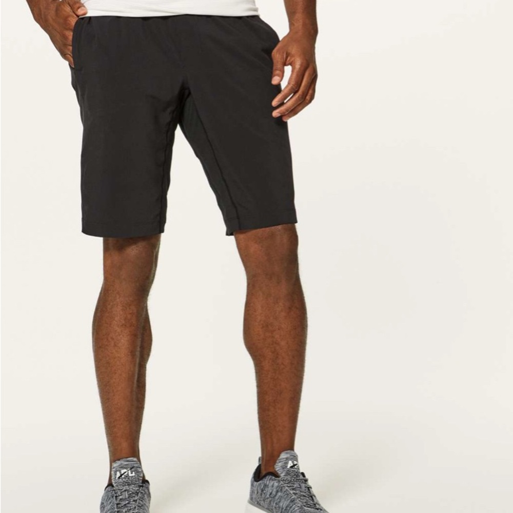 lululemon athletica Men's Black Athletic Shorts